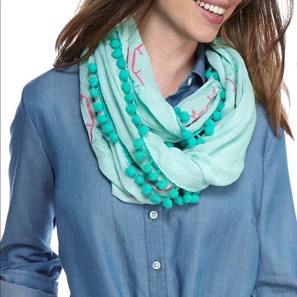 NWT Preppy Infinity Scarf with Pom Pom Trim - Picture 1 of 5